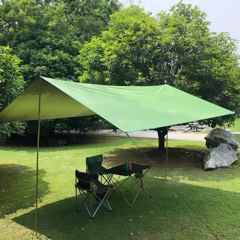 Barraca de viagem para acampamento familiar